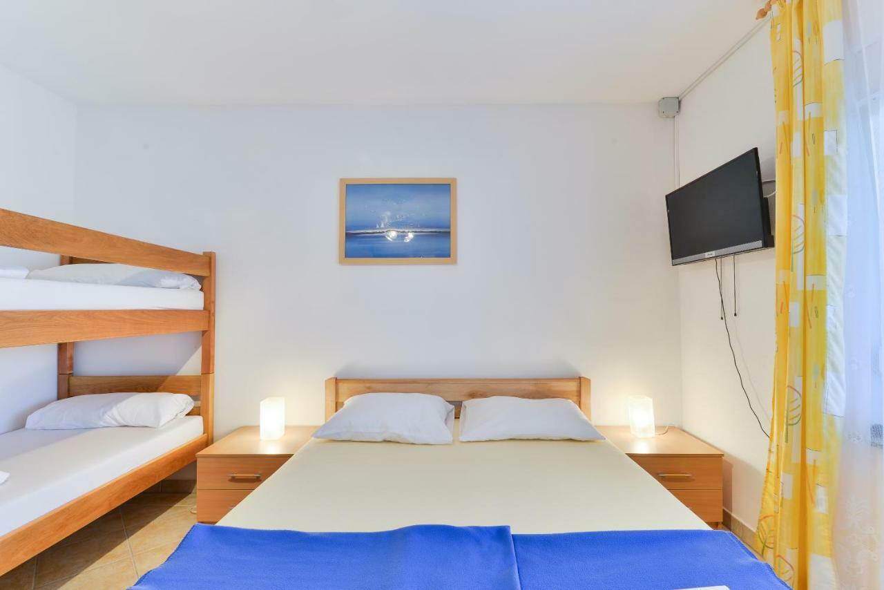 Apartman Jurcic プリヴラカ エクステリア 写真