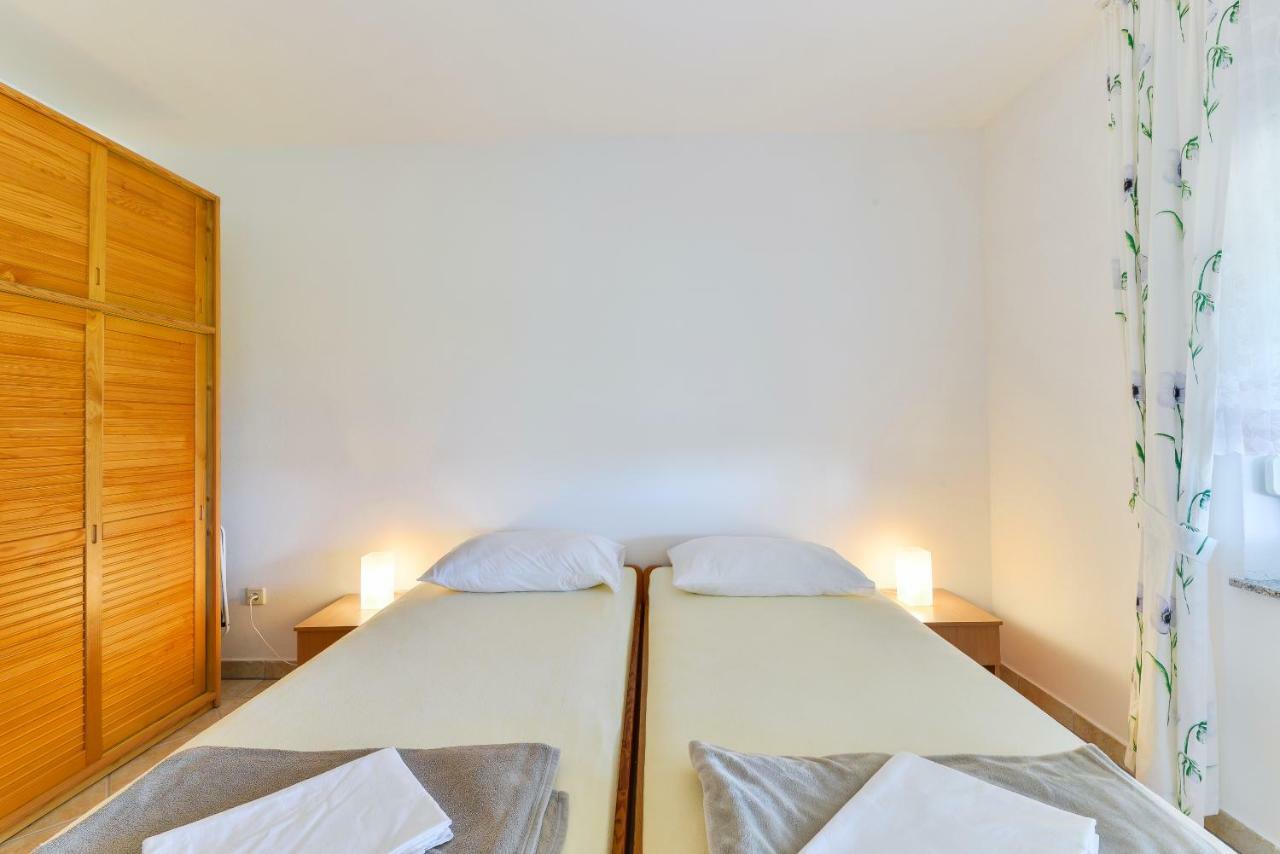 Apartman Jurcic プリヴラカ エクステリア 写真